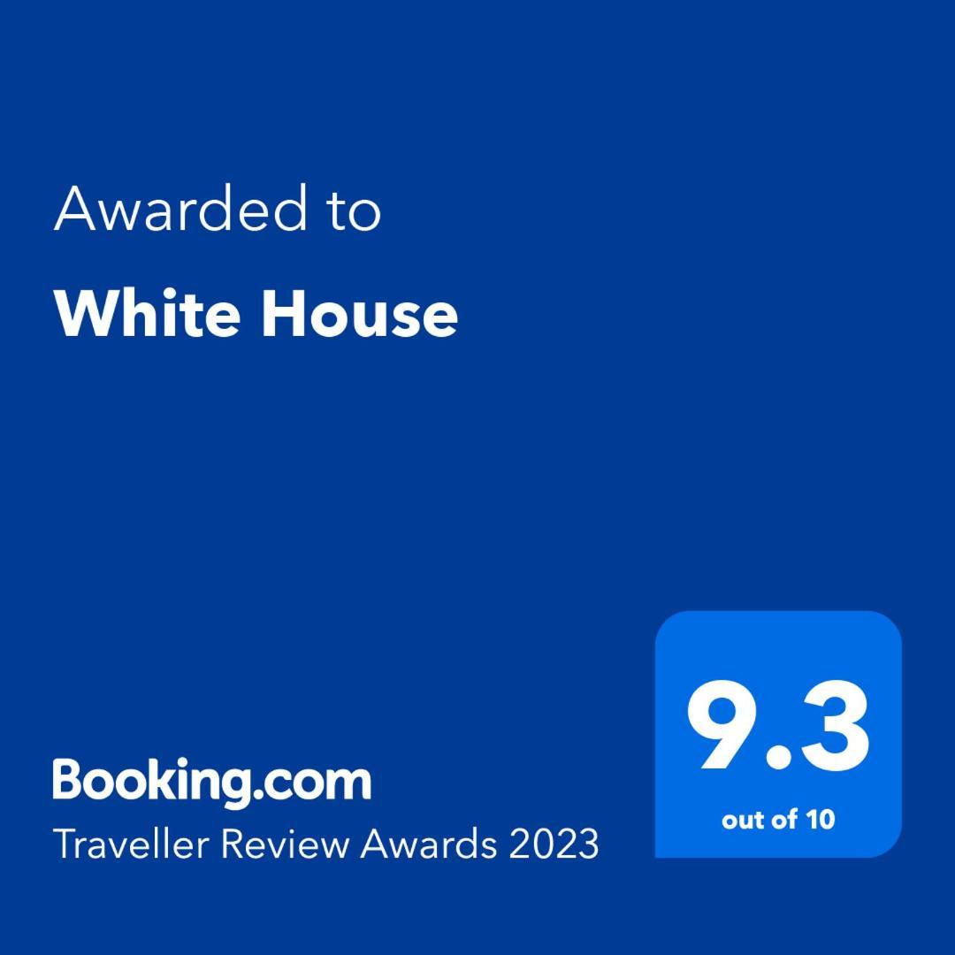 White House Apartamento Parede Exterior foto